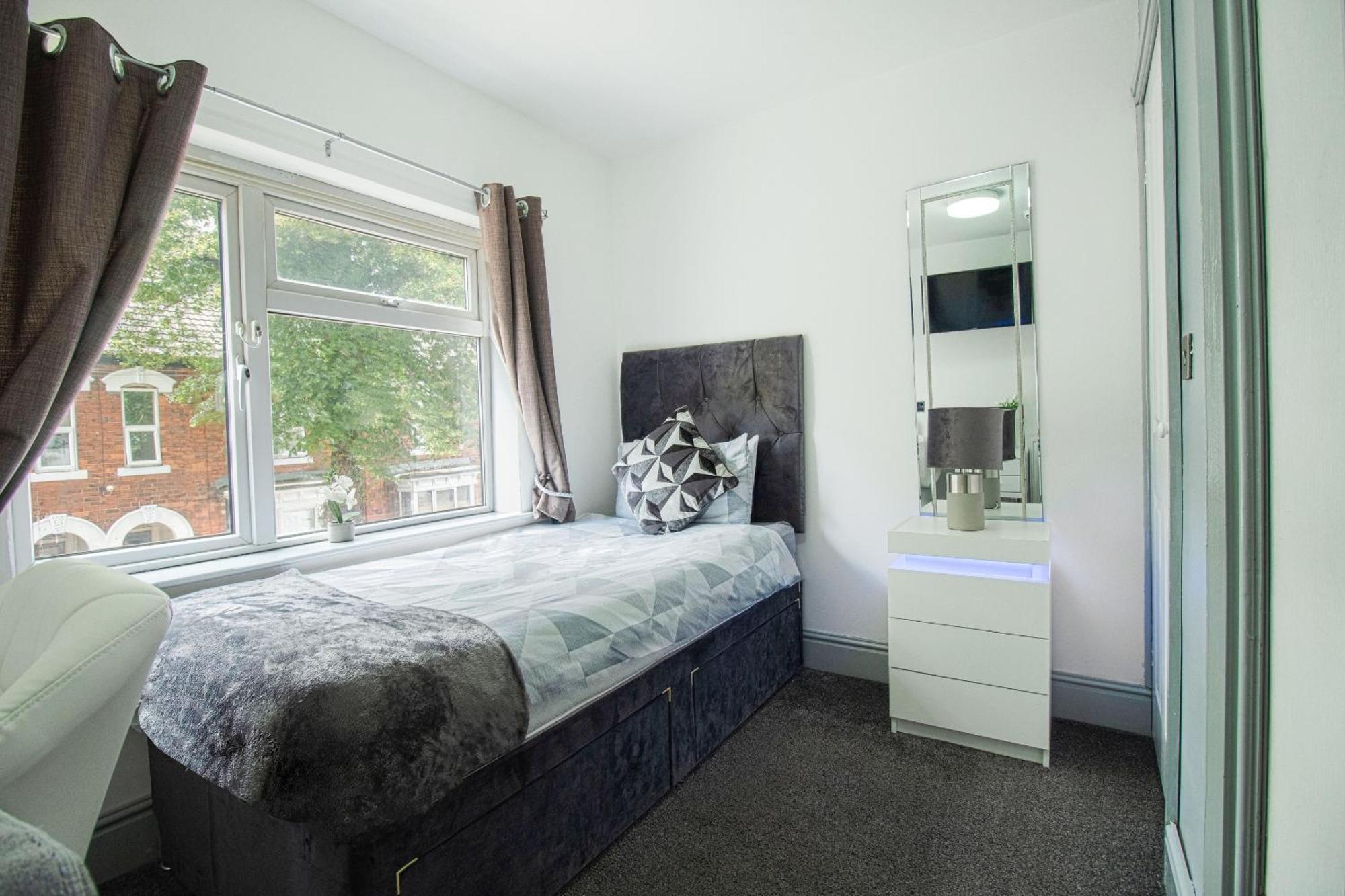 Oyo Hotel Clamart Σκάνθορπ Εξωτερικό φωτογραφία