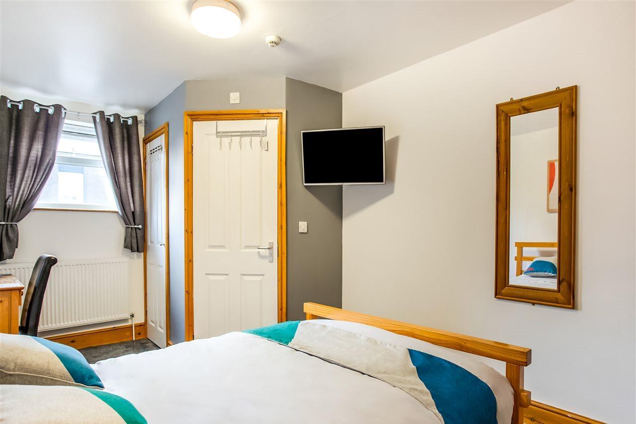 Oyo Hotel Clamart Σκάνθορπ Εξωτερικό φωτογραφία